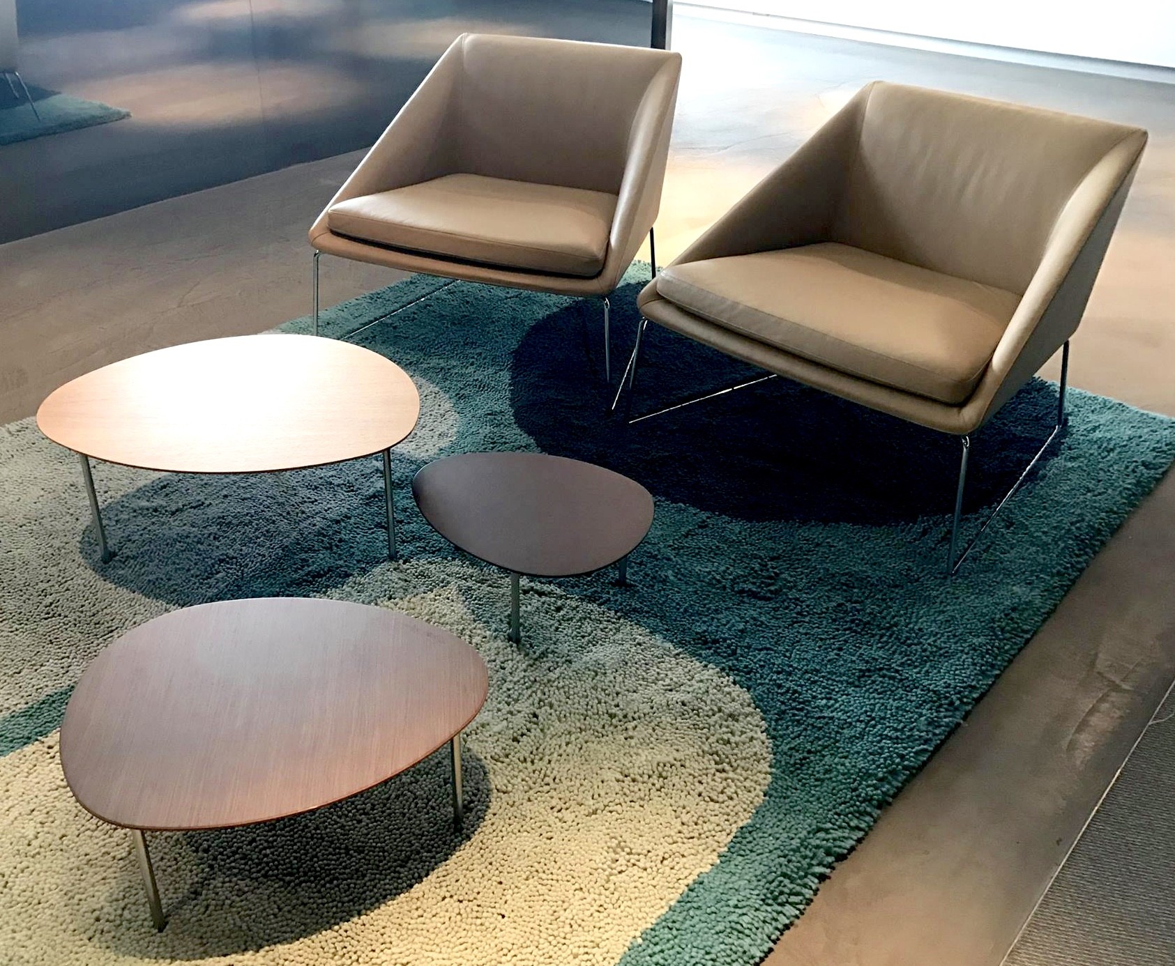 Cbd quality used hot sale office furniture